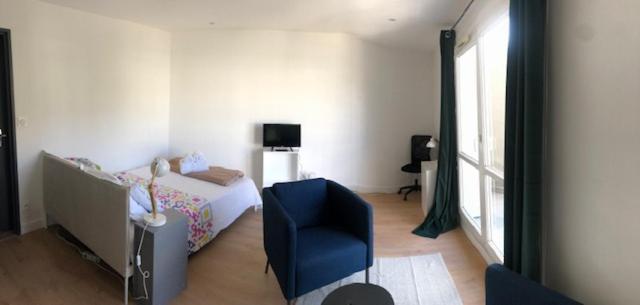 Rond Point Studio Cosy Et Central Avec Balcon Saint-Etienne  Exterior photo